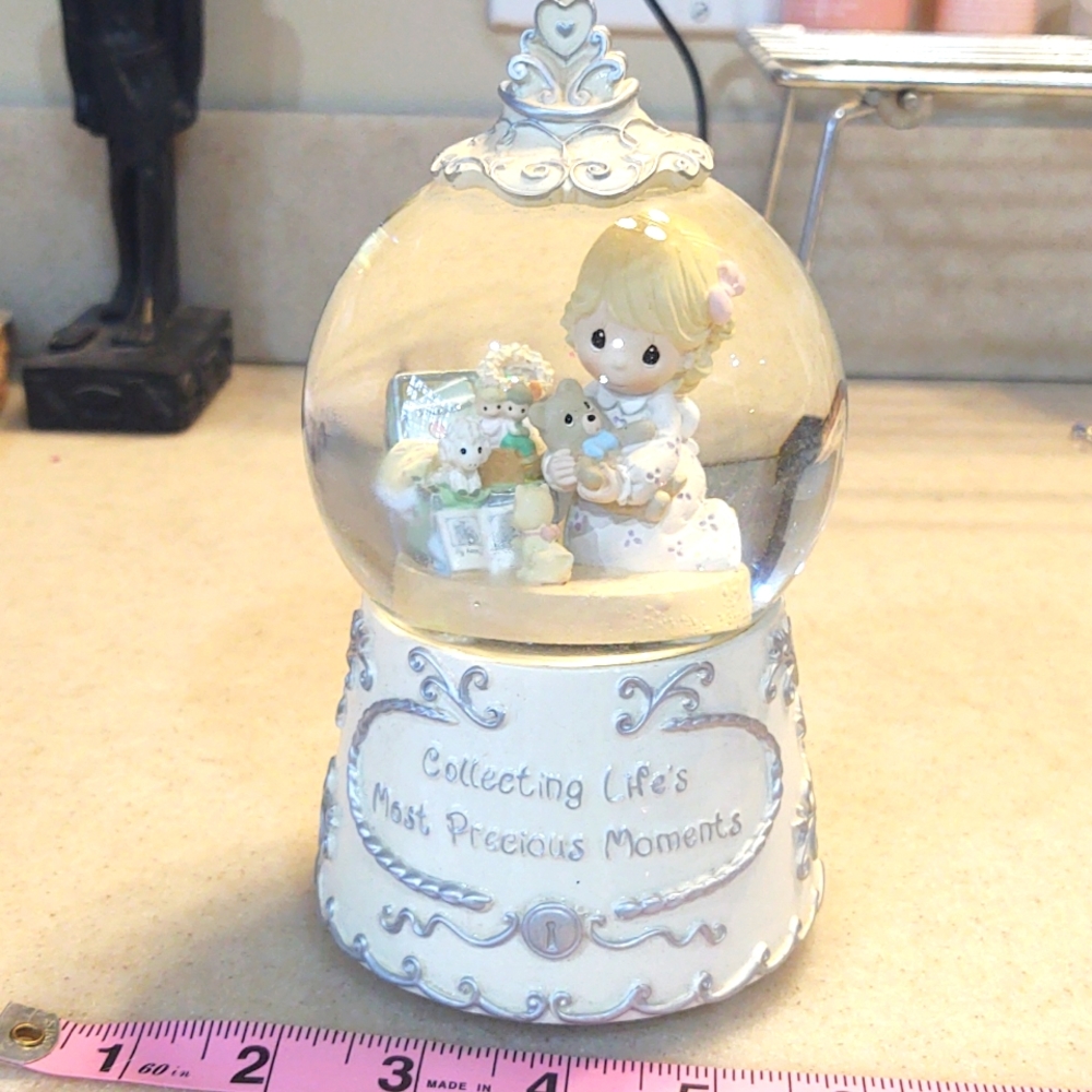 Snow globe